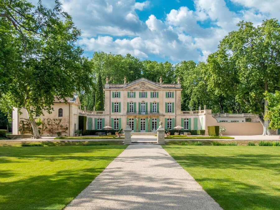 Château de Tourreau, a wedding venue near Avignon in Provence