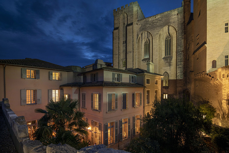 Hôtel La Mirande, a historic wedding venue in central Avignon